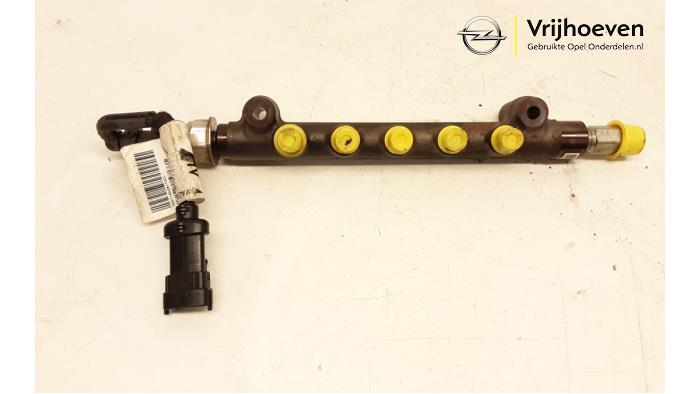 Usagé Système d'injection Opel Astra K 1.6 CDTI 110 16V Prix € 45,00 Règlement à la marge proposé par Autodemontage Vrijhoeven B.V.