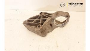 Used Support bearing, front right Opel Corsa E 1.6 OPC Turbo 16V Price € 25,00 Margin scheme offered by Autodemontage Vrijhoeven B.V.