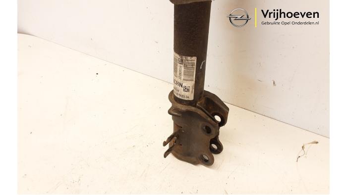 Fronts shock absorber, left from a Opel Corsa E 1.4 16V 2018