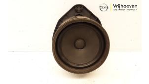Used Speaker Opel Zafira Tourer (P12) 1.4 Turbo 16V Ecotec Price € 20,00 Margin scheme offered by Autodemontage Vrijhoeven B.V.
