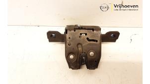 Used Tailgate lock mechanism Opel Zafira Tourer (P12) 1.4 Turbo 16V Ecotec Price € 20,00 Margin scheme offered by Autodemontage Vrijhoeven B.V.