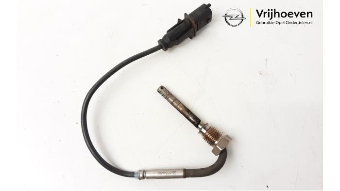 Usagé Sensor température d’échappement Opel Zafira Tourer (P12) 2.0 CDTI 16V 130 Ecotec Prix € 20,00 Règlement à la marge proposé par Autodemontage Vrijhoeven B.V.