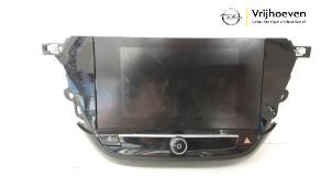 Usados Controlador de pantalla multimedia Opel Corsa F (UB/UH/UP) 1.2 12V 75 Precio € 300,00 Norma de margen ofrecido por Autodemontage Vrijhoeven B.V.