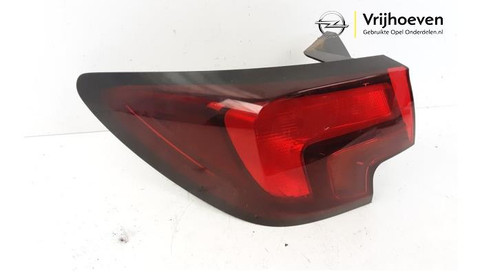 Tylne swiatlo pozycyjne lewe z Opel Astra K 1.0 SIDI Turbo 12V 2016