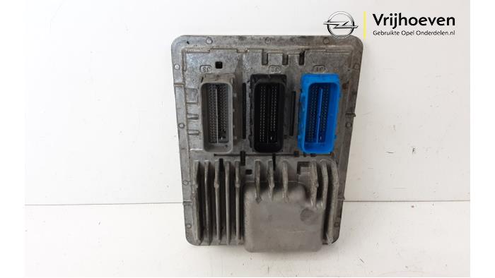 Used Engine management computer Opel Astra K 1.0 SIDI Turbo 12V Price € 100,00 Margin scheme offered by Autodemontage Vrijhoeven B.V.