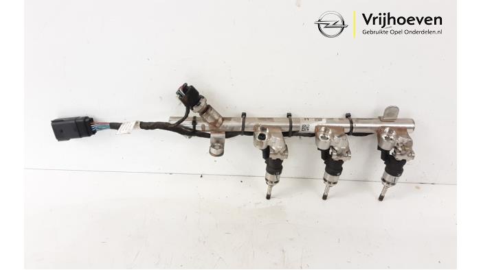 Usagé Système d'injection Opel Astra K Sports Tourer 1.2 Turbo 12V Prix € 200,00 Règlement à la marge proposé par Autodemontage Vrijhoeven B.V.