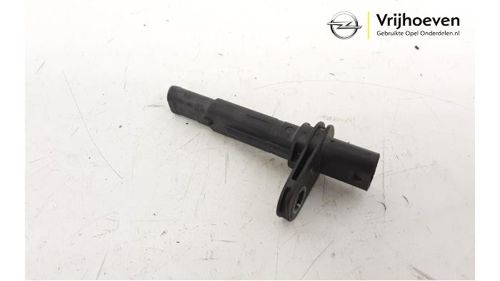 Begagnade Vevaxelsensor Opel Astra K Sports Tourer 1.2 Turbo 12V Pris € 25,00 Marginaltabell erbjuds av Autodemontage Vrijhoeven B.V.