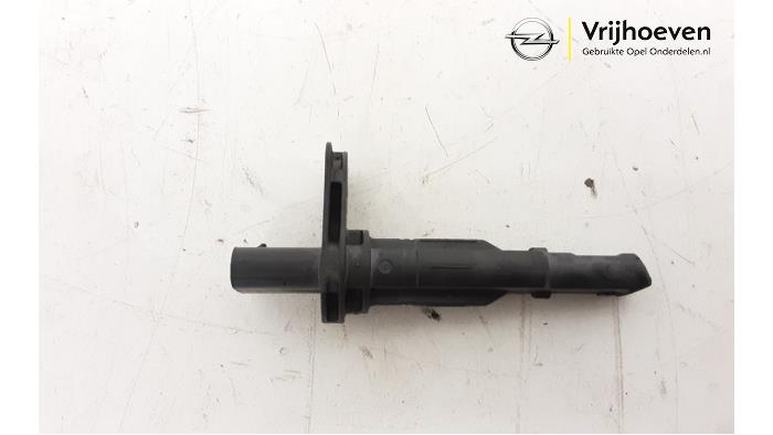 Vevaxelsensor från en Opel Astra K Sports Tourer 1.2 Turbo 12V 2020