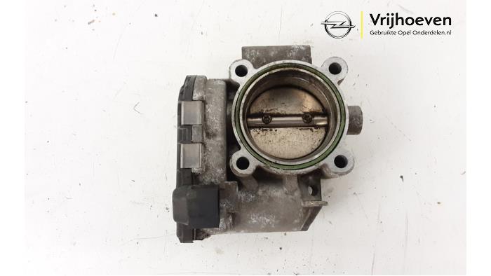 Gebrauchte Drosselklappengehäuse Opel Corsa D 1.6i OPC 16V Turbo Preis € 50,00 Margenregelung angeboten von Autodemontage Vrijhoeven B.V.