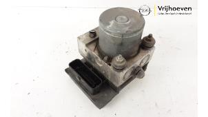 Pompa ABS z Opel Corsa D 1.6i OPC 16V Turbo 2008