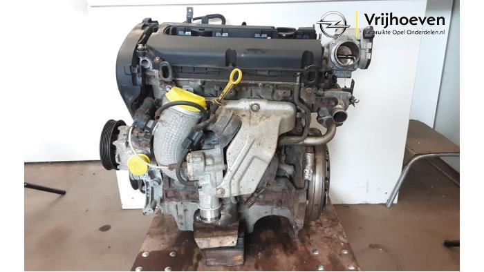 Engine from a Opel Corsa D 1.6i OPC 16V Turbo Ecotec 2013