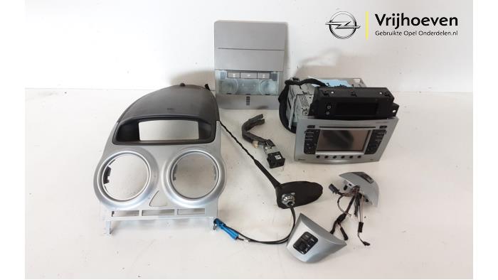 Usagé Module navigation Opel Corsa D 1.3 CDTi 16V ecoFLEX Prix € 350,00 Règlement à la marge proposé par Autodemontage Vrijhoeven B.V.