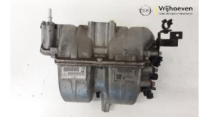 Used Intake manifold Opel Astra H Twin Top (L67) 1.6 16V Price € 150,00 Margin scheme offered by Autodemontage Vrijhoeven B.V.