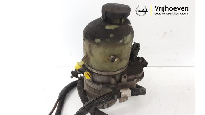 Power steering pump from a Opel Astra H Twin Top (L67) 1.6 16V 2006