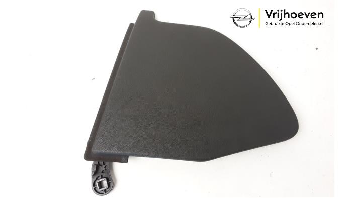 Gebrauchte Abdeckplatte Cabriodach Opel Astra H Twin Top (L67) 1.6 16V Preis € 50,00 Margenregelung angeboten von Autodemontage Vrijhoeven B.V.
