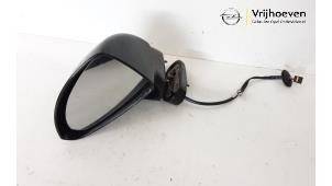 Used Wing mirror, left Opel Corsa D 1.6i OPC 16V Turbo Ecotec Price € 40,00 Margin scheme offered by Autodemontage Vrijhoeven B.V.