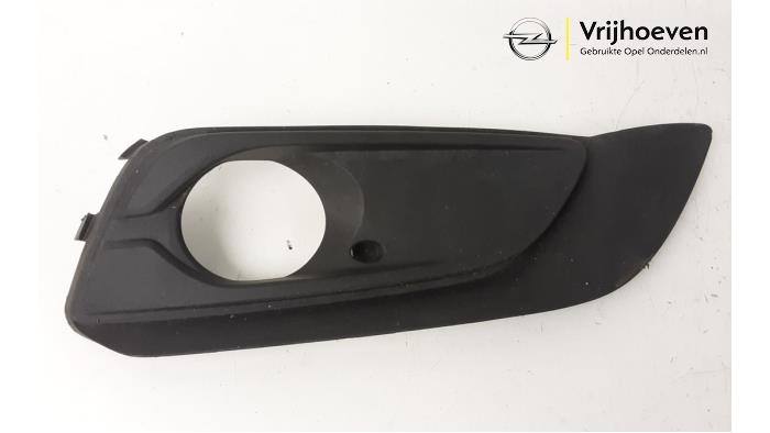 Fog light cover plate, right Opel Crossland 1.5 CDTI 100 - 39099482 GM