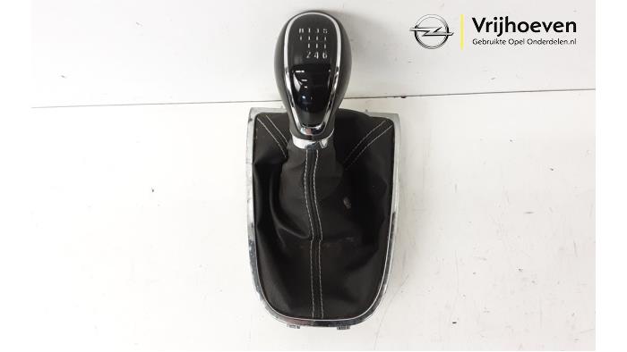 Pommeau Levier De Vitesse 6 Vitesses Avec Coutures Noires Et Cadre Chromé Pour Opel Astra J 2009-2015