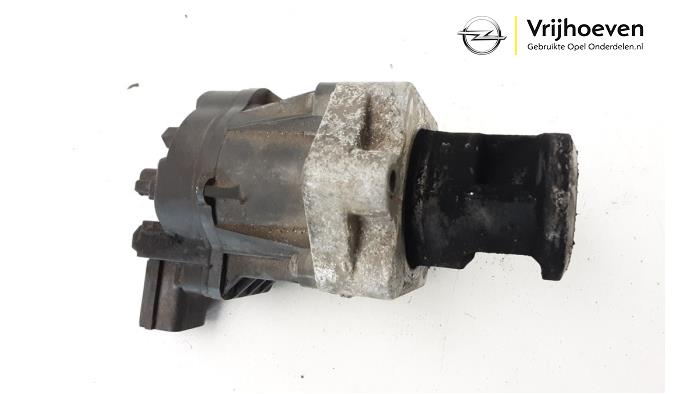 EGR valve from a Opel Combo 1.6 CDTI 16V ecoFlex 2013