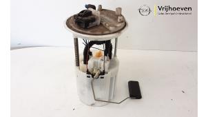 Used Electric fuel pump Opel Corsa D 1.0 Price € 20,00 Margin scheme offered by Autodemontage Vrijhoeven B.V.