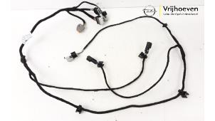 Usados Mazo de cables Opel Astra K 1.6 SIDI Eco Turbo 16V Precio € 40,00 Norma de margen ofrecido por Autodemontage Vrijhoeven B.V.