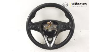 Usados Volante Opel Astra K Sports Tourer 1.6 CDTI 110 16V Precio € 200,00 Norma de margen ofrecido por Autodemontage Vrijhoeven B.V.