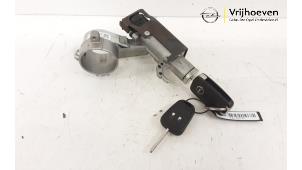 Used Ignition lock + key Opel Adam 1.4 16V Price € 70,00 Margin scheme offered by Autodemontage Vrijhoeven B.V.