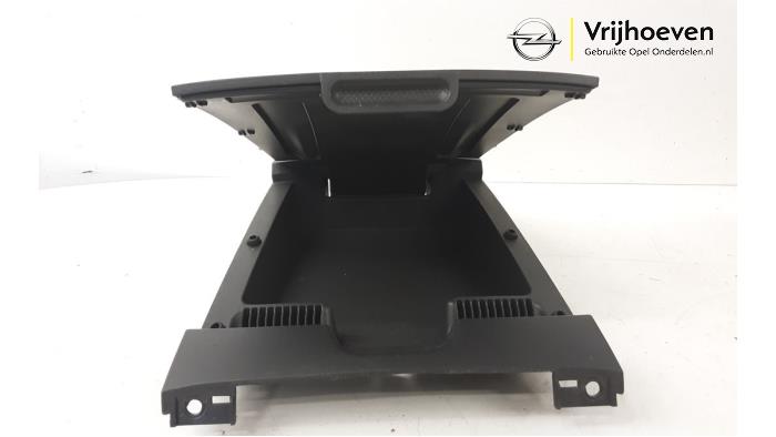Storage compartment from a Opel Agila (B) 1.2 16V 2008