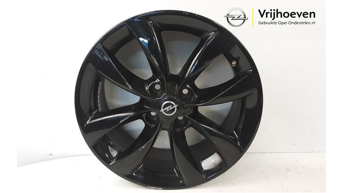 Wheel from a Opel Adam 1.4 16V 2018
