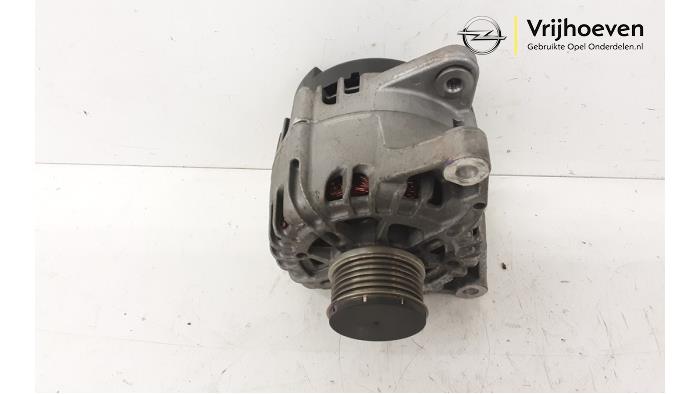 Begagnade Dynamo Opel Corsa F (UB/UH/UP) 1.2 12V 75 Pris € 50,00 Marginaltabell erbjuds av Autodemontage Vrijhoeven B.V.