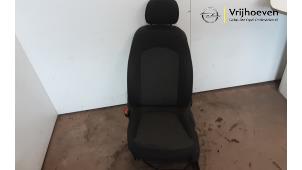 Używane Fotel lewy Opel Adam 1.2 16V Cena € 75,00 Procedura marży oferowane przez Autodemontage Vrijhoeven B.V.