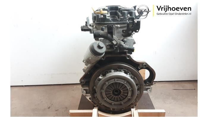 Motor de un Opel Corsa E 1.4 16V 2019