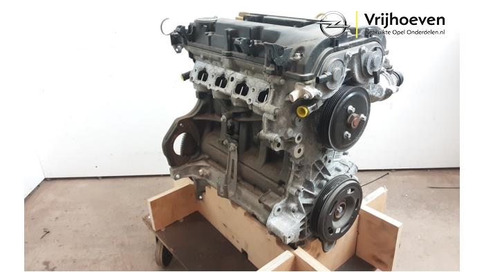 Engine from a Opel Corsa E 1.4 16V 2019