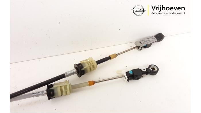 Gearbox shift cable Opel Zafira 1.8 16V Ecotec - 55351949 F17
