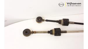 Gearbox shift cable Opel Zafira 1.8 16V Ecotec - 55351949 F17