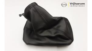 New Gear stick cover Opel Tigra Twin Top 1.8 16V Price € 40,00 Inclusive VAT offered by Autodemontage Vrijhoeven B.V.