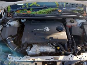 Used Engine Opel Astra J GTC (PD2/PF2) 2.0 CDTI 16V ecoFLEX Price € 2.250,00 Margin scheme offered by Autodemontage Vrijhoeven B.V.