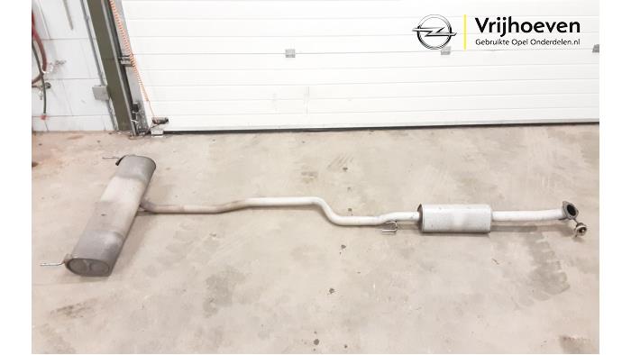Usagé Echappement (complet) Opel Astra K 1.4 Turbo 16V Prix € 100,00 Règlement à la marge proposé par Autodemontage Vrijhoeven B.V.