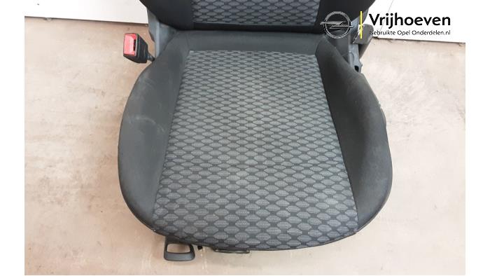 Seat, left from a Opel Astra K 1.4 Turbo 16V 2016
