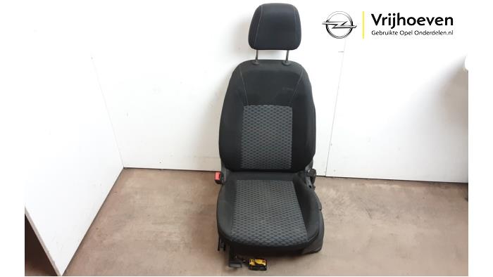 Używane Fotel lewy Opel Astra K 1.4 Turbo 16V Cena € 100,00 Procedura marży oferowane przez Autodemontage Vrijhoeven B.V.