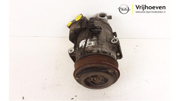 Usagé Pompe clim Opel Astra J Sports Tourer (PD8/PE8/PF8) 1.3 CDTI 16V ecoFlex Prix € 125,00 Règlement à la marge proposé par Autodemontage Vrijhoeven B.V.