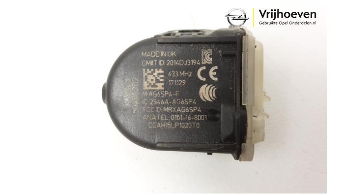 Sensor de presión de neumáticos de un Opel Astra K 1.6 CDTI 136 16V 2015