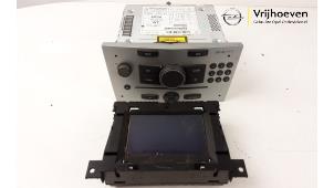 Used Radio CD player Opel Astra H (L48) 1.6 16V Twinport Price € 100,00 Margin scheme offered by Autodemontage Vrijhoeven B.V.