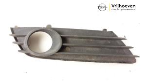 Used Fog light cover plate, right Opel Astra H (L48) 1.6 16V Twinport Price € 15,00 Margin scheme offered by Autodemontage Vrijhoeven B.V.