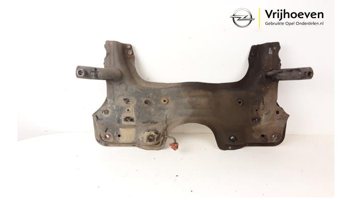 Begagnade Underram Opel Combo 1.3 CDTI 16V ecoFlex Pris € 70,00 Marginaltabell erbjuds av Autodemontage Vrijhoeven B.V.