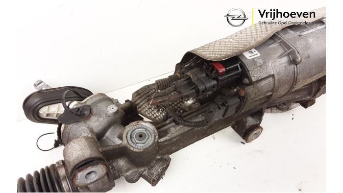 Power steering box from a Opel Astra K Sports Tourer 1.0 Turbo 12V 2018