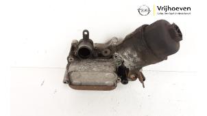 Używane Obudowa filtra oleju Opel Corsa D 1.3 CDTi 16V ecoFLEX Cena € 50,00 Procedura marży oferowane przez Autodemontage Vrijhoeven B.V.