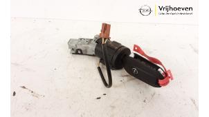 Used Ignition lock + key Opel Crossland/Crossland X 1.2 Turbo 12V Price € 60,00 Margin scheme offered by Autodemontage Vrijhoeven B.V.