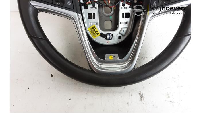 Steering wheel from a Vauxhall Mokka/Mokka X 1.4 Turbo 16V 4x4 2015