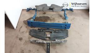 Używane Panel przedni Opel Mokka/Mokka X 1.4 Turbo 16V 4x4 Cena € 150,00 Procedura marży oferowane przez Autodemontage Vrijhoeven B.V.